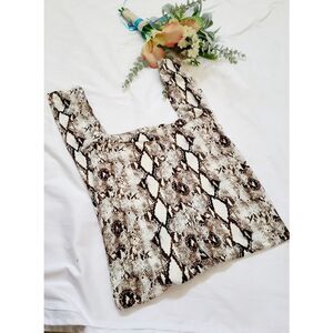 Minette women's snake skin design leggings